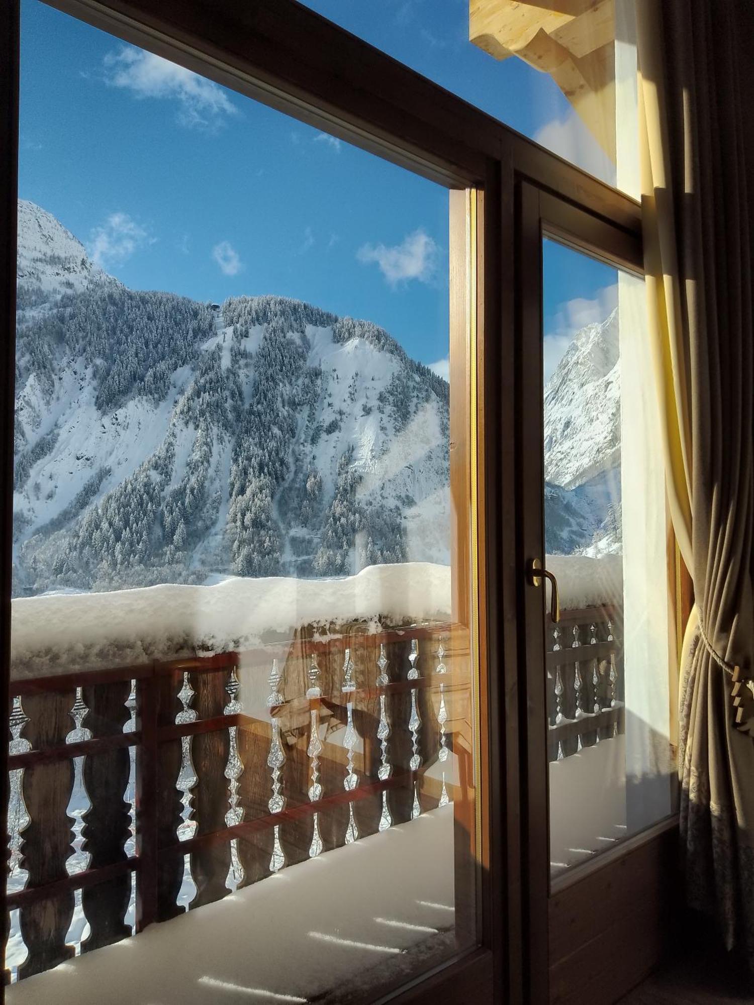 Hotel Astoria Courmayeur Extérieur photo