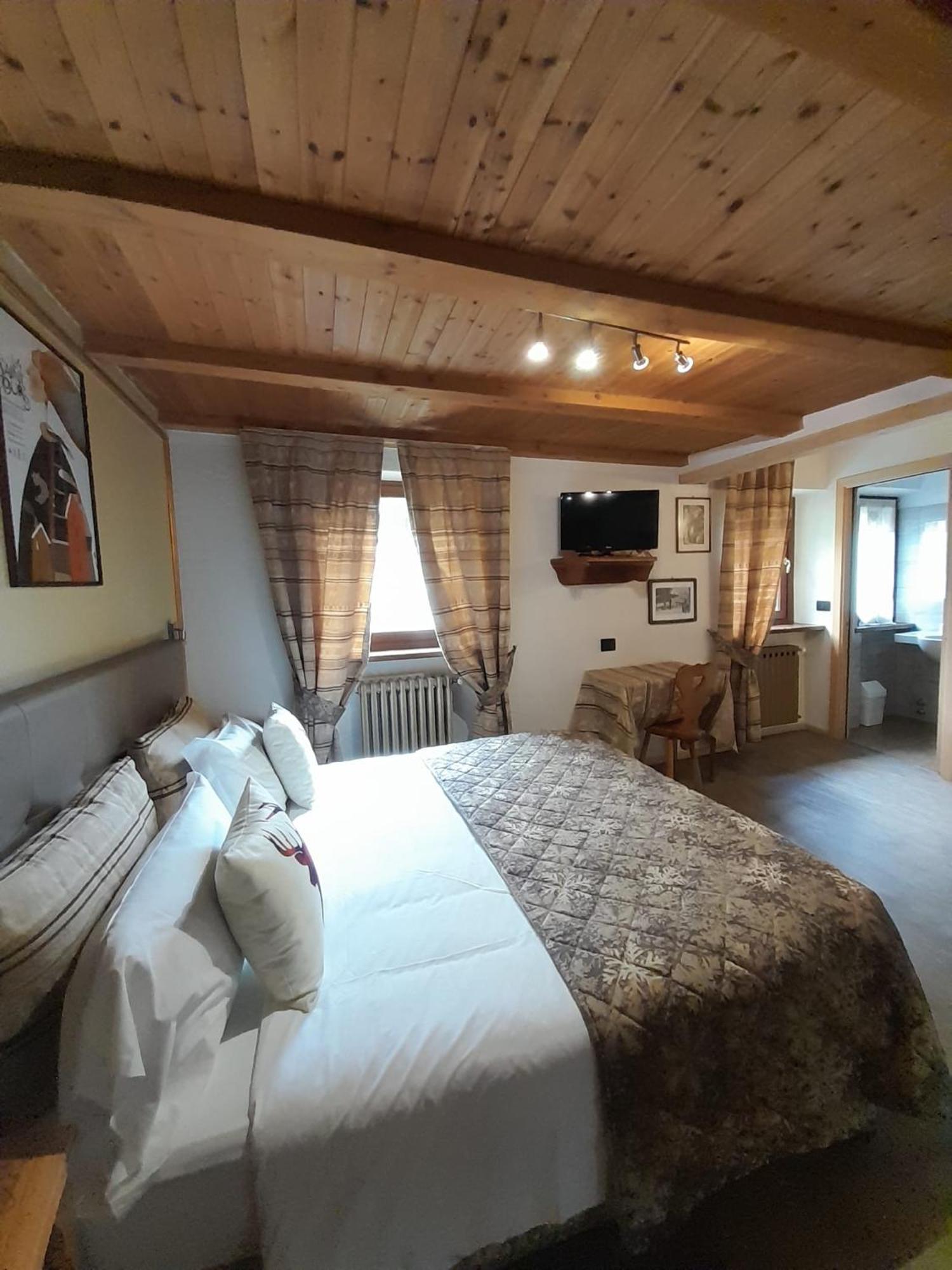 Hotel Astoria Courmayeur Extérieur photo