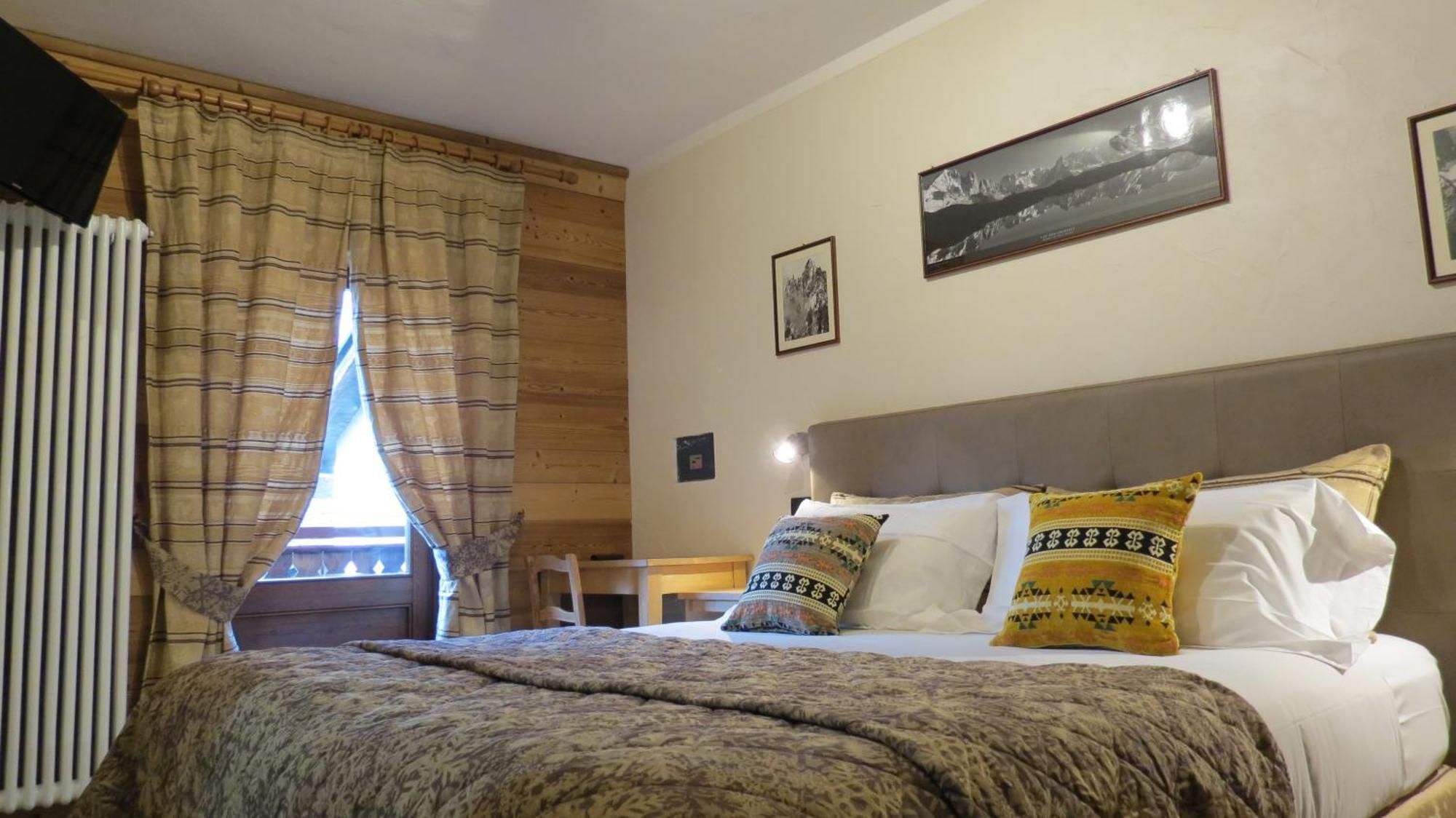 Hotel Astoria Courmayeur Extérieur photo